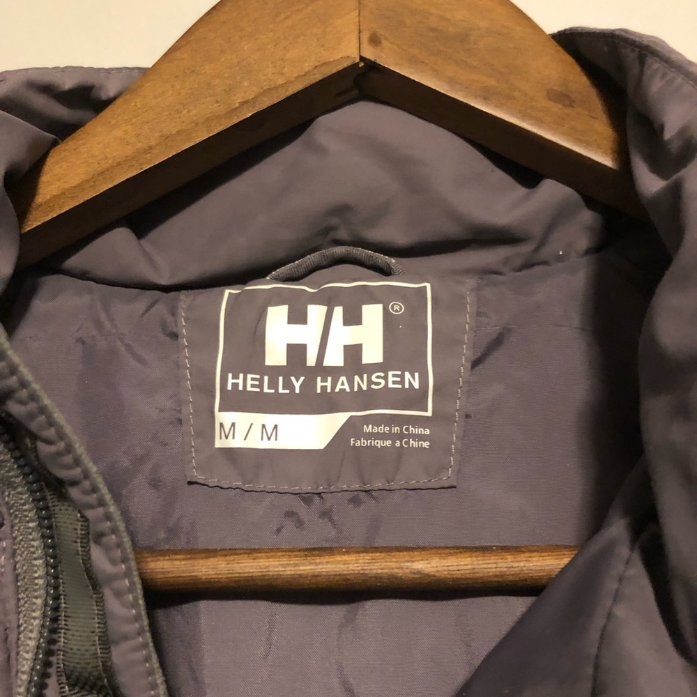 Helly Hanson - image 4